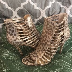 Ivanka Trump leather Gold leopard print heels